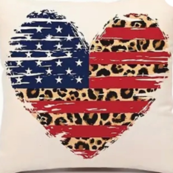 NEW ANIMAL PRINT AMERICAN FLAG HEART AMERICANA 4TH OF JULY LINEN PILLOW COVER - Picture 3 of 5